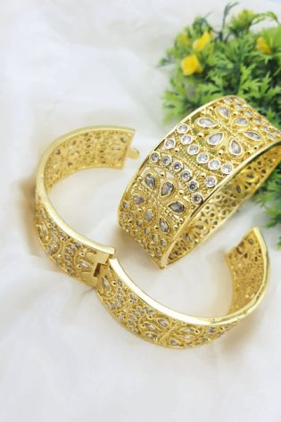 China gold plated zircon kadha