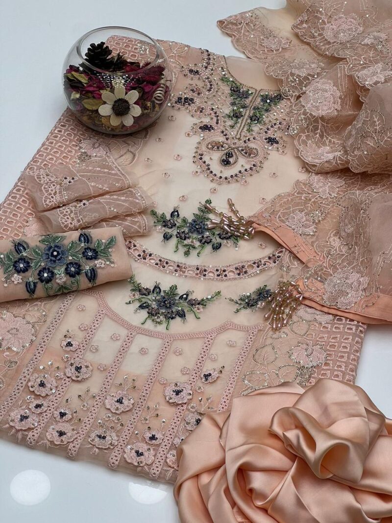 Organza Embroidered With Exclusive Fancy - Image 3