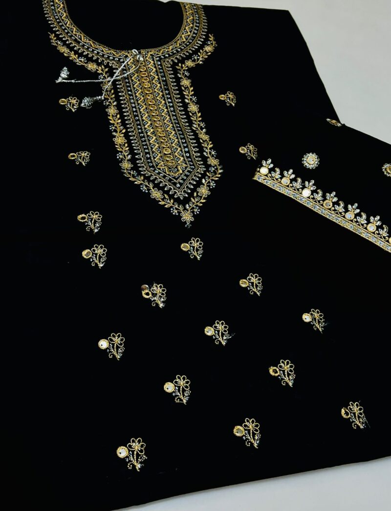 CASUAL Wear - Image 4