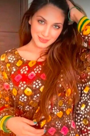 Beautiful ❤ Chunri Dress