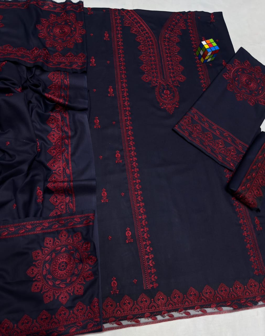 Presenting Premium Aneels Brand Luxury Embroidered Article - Image 3