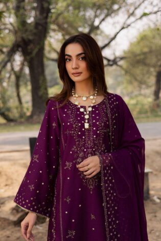 PRESENTING BATIK MOST LUXURY EMBROIDERED HIT CODE